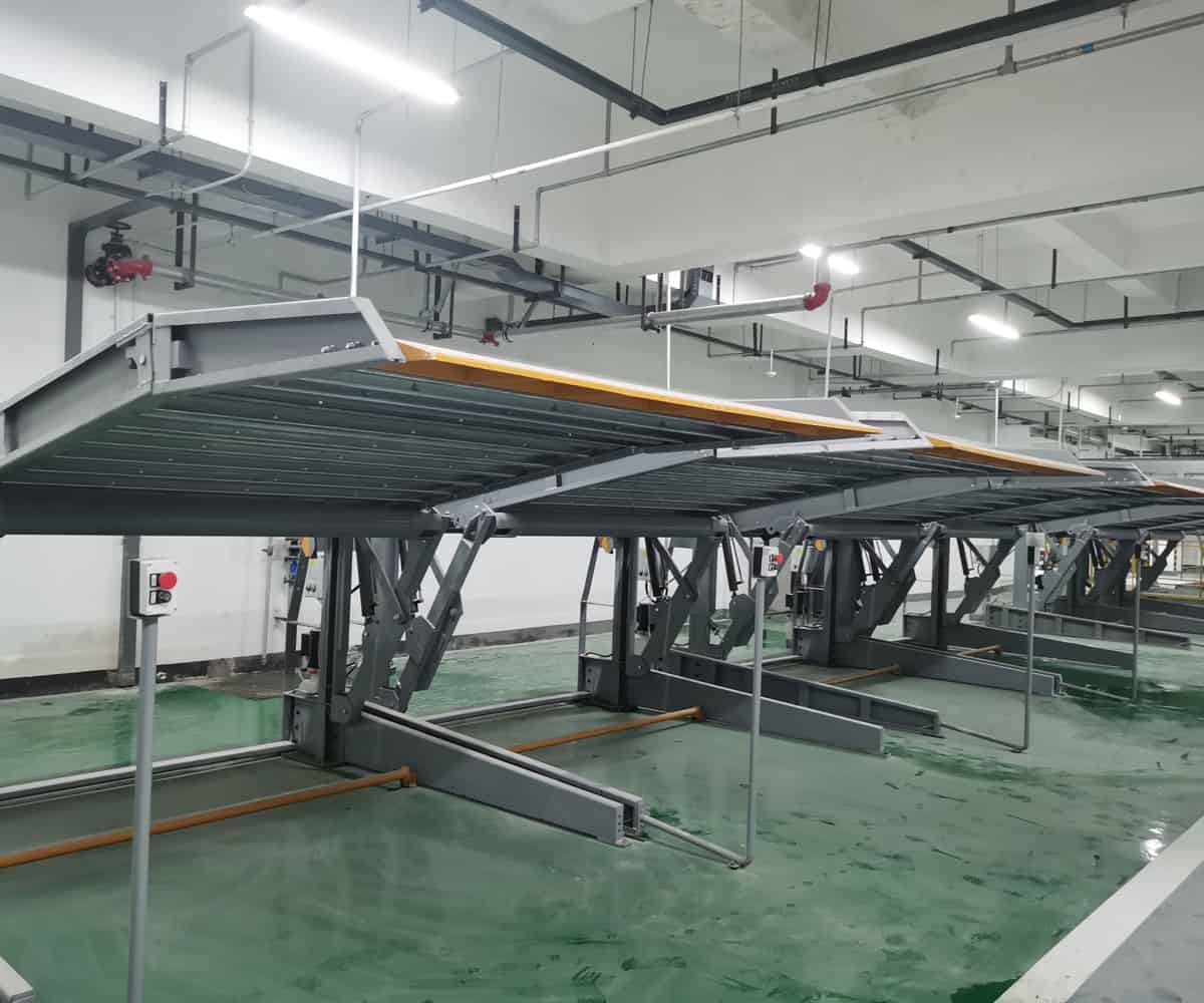 地下室四柱簡易式機(jī)械停車場